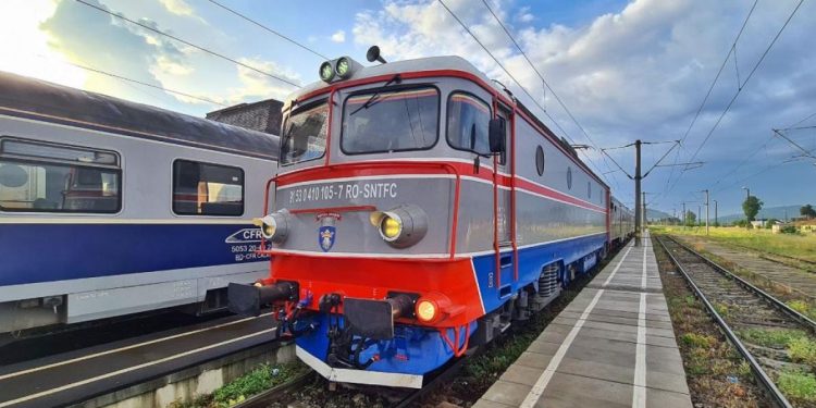 Perchezitii la Ministerul Transporturilor si CFR Marfa