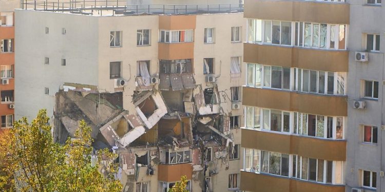 Primăria Capitalei dorește să reconstruiască blocul din Rahova 1 Primaria Capitalei doreste sa reconstruiasca blocul din Rahova