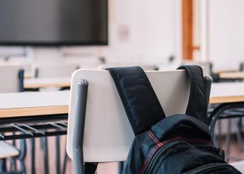 Primarul din Motru amenia cu nchiderea colilor din lips de fonduri