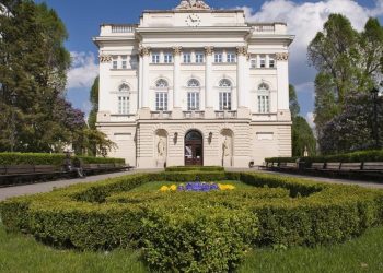 Filiera ruseasca confirmata in furtul de carti valoroase