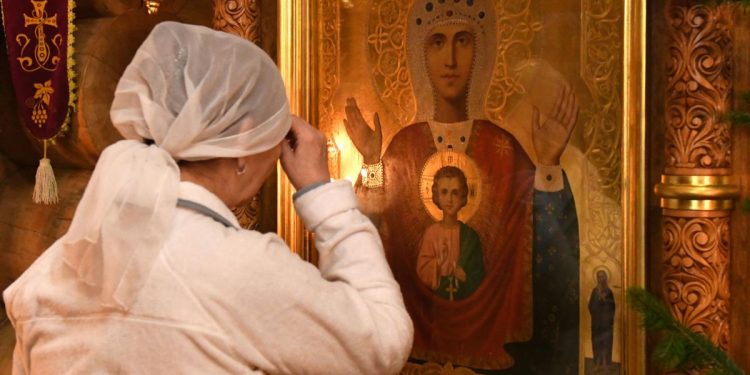 Incepe Postul Cracunului 2025 reguli si zile cu peste