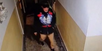Marturia surprinzatoare a sorii fetei atacate in lift