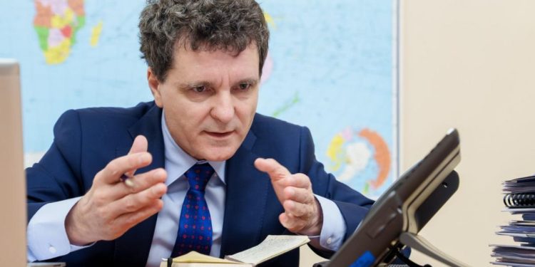 Nicusor Dan a vorbit cu Zelenski despre parteneriat