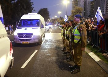 Peste 100 de palestinieni au murit in arest in Israel