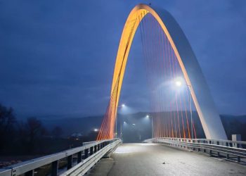 Podul cu cel mai mare arc parabolic din Romania este terminat