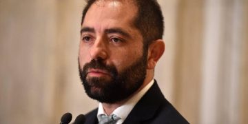 Radu Burnete Romania are un deficit real crescut