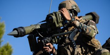 Romania cumpra 900 de rachete Mistral din Franta