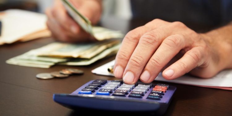 Romanii nu platesc darile locale dupa anuntul taxelor