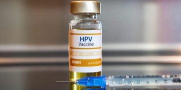 Sondaj parerea tinerilor romani despre vaccinarea anti HPV