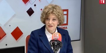 Vicepremierul Oana Gheorghiu reclamata de CSM la Parchet