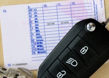 Cine poate obtine permisul auto fara sala