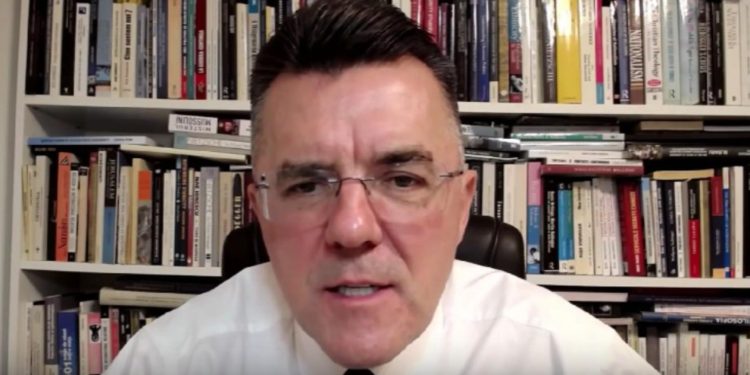 Dan Dungaciu avertizeaza amnarea raportului aggraveaza situatia