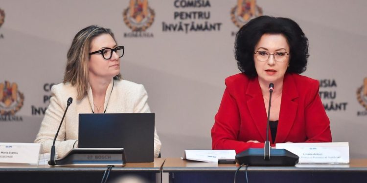 Luciana Antoci, favorit pentru Ministerul Educației 1 Luciana Antoci favorit pentru Ministerul Educatiei
