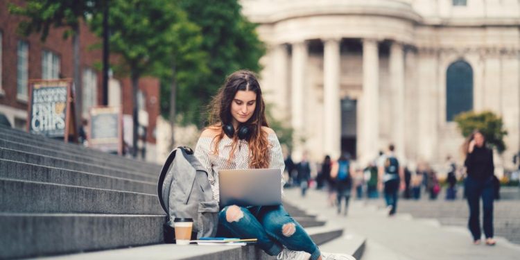 Marea Britanie revine in programul Erasmus dupa Brexit