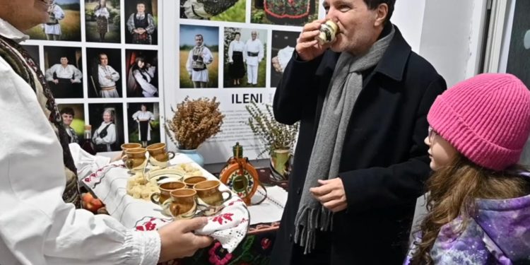 Nicisor Dan vizita de Craciun la muzeu