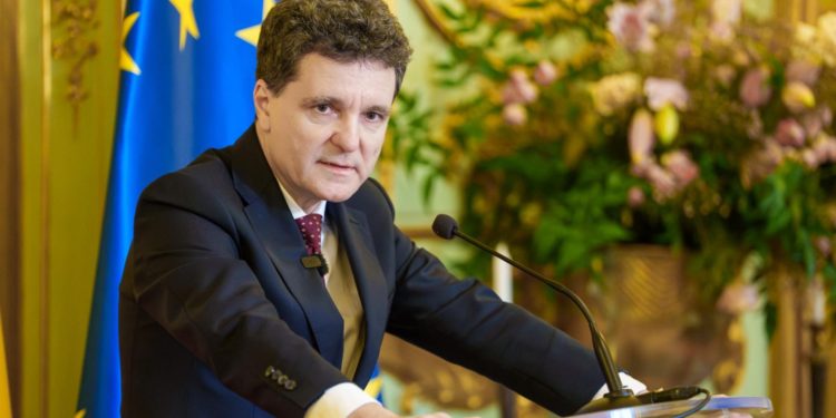 Nicuser Dan se afla in Finlanda pentru summitul UE