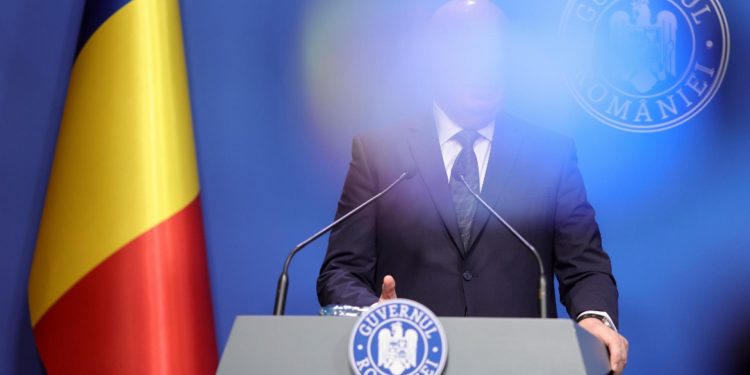 Patriotii solicita demiterea lui Bolojan inainte de motiune