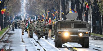 Patriotismul de vitrina si oboseala de lozinci