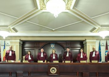 Razboi total in Coalitie dupa criza de la CCR