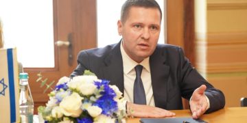 Seful CJ Dambovita Ne dorim apa cu program in Moreni
