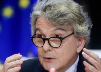 Trump loveste Europa Thierry Breton interzis in SUA