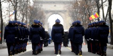 patriotism ieftin si nationalism excesiv indiferenta fata de ziua nationala