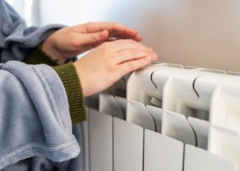 Anuntul ministrului Energetic pentru bucurestenii fara apa calda