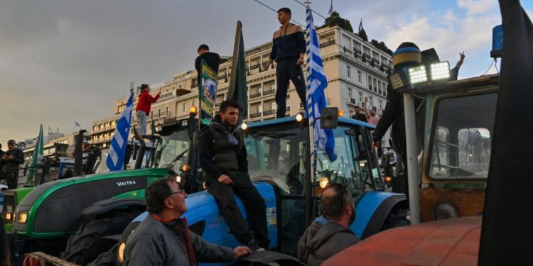 Avertisment MAE pentru romanii ce calatoresc in Grecia