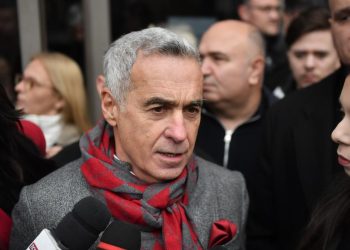 Calin Georgescu il citizeaza pe Trump la polita Buftea Azi in Venezuela maine