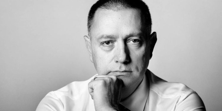 Cand nu esti la masa esti pe meniu Mihai Fifor