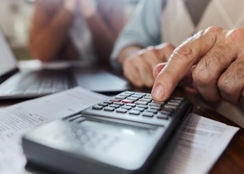 Cati bani a strans un roman la Pilonul doi