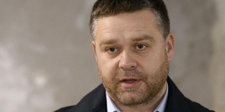 Ciucu a declarat ca a identificat o prima solutie pentru problema temperaturii si a apei calde