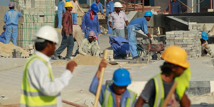 Guvernul a aprobat numarul muncitorilor straini pentru 2026