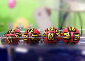 Loto 649 de duminica 18 ianuarie Numerele castigatoare si premiile oferite