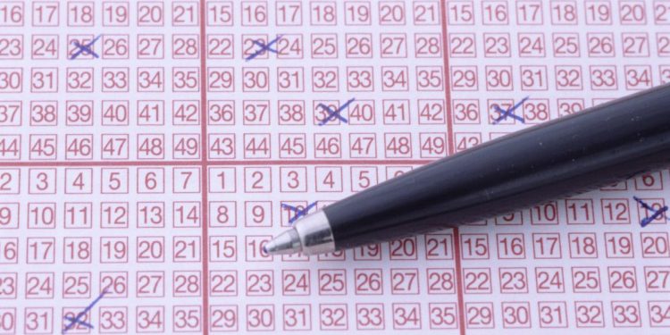 Loto 649 duminica 4 ianuarie Numere si castiguri