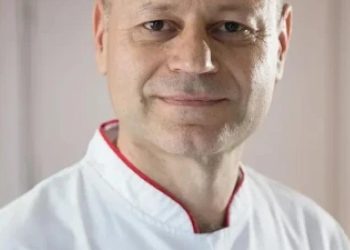 Medicul George Marinescu a fost avansat la gradul de general de brigada cu o stea in retragere