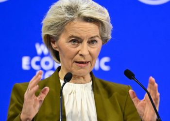 Motinea impotriva Ursulei von der Leyen a fost votata nefavorabil in Parlamentul European