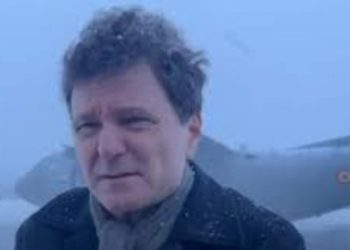 Nicuser Dan singurul sef de stat blocat in Paris