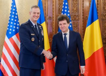 Nicuzor Dan l a primit la Cotroceni pe generalul american Alexus Grinch Grynkewich comandantul suprem