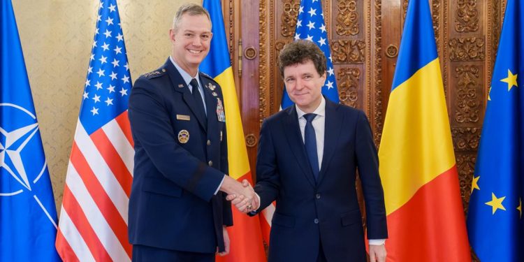 Nicuzor Dan l a primit la Cotroceni pe generalul american Alexus Grinch Grynkewich comandantul suprem
