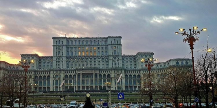Palatul Parlamentului nu dispune de apa estimare complicata