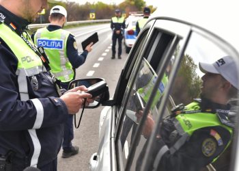 Politistii locali pot folosi camere portabile audio video in exercitarea atrributiilor lor Legea a fost