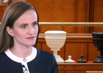 Tensiuni in Coalitie PSD ar putea sustine motiunea impotriva Oanei Toiu