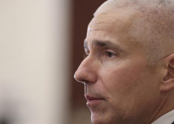 A inceput competitia pentru conducerea marilor parchete