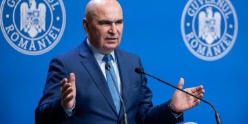 Bolojan a anuntat suma pe care Romania a oferit o Kievului anul trecut Au fost cumparate arme pentru