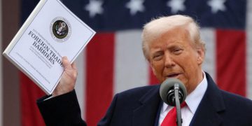 Haosul interminabil al tarifelor vamale impuse de Donald Trump