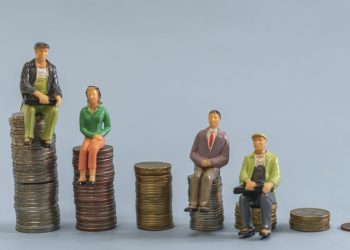 Numarul pensionarilor din Romania in sistemul public si pensia medie actuala