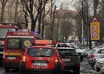 O fetita de 5 ani a fost lovita mortal de o masina in fata unei scoli din capitala