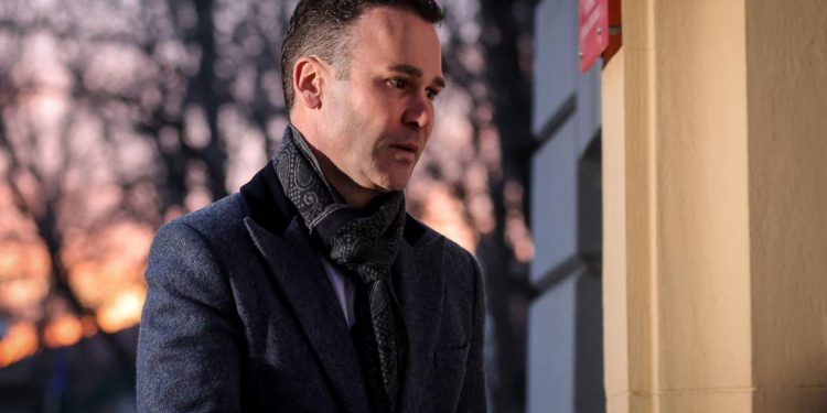 Perchezitii ale DNA la Primaria Sectorului 3 si la casa lui Robert Negoia