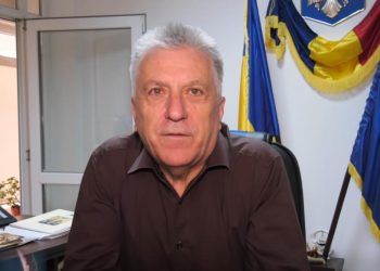 Primarul din Curtea de Arges deranjat de intrebarea despre apa potabila Nu sunt Mama